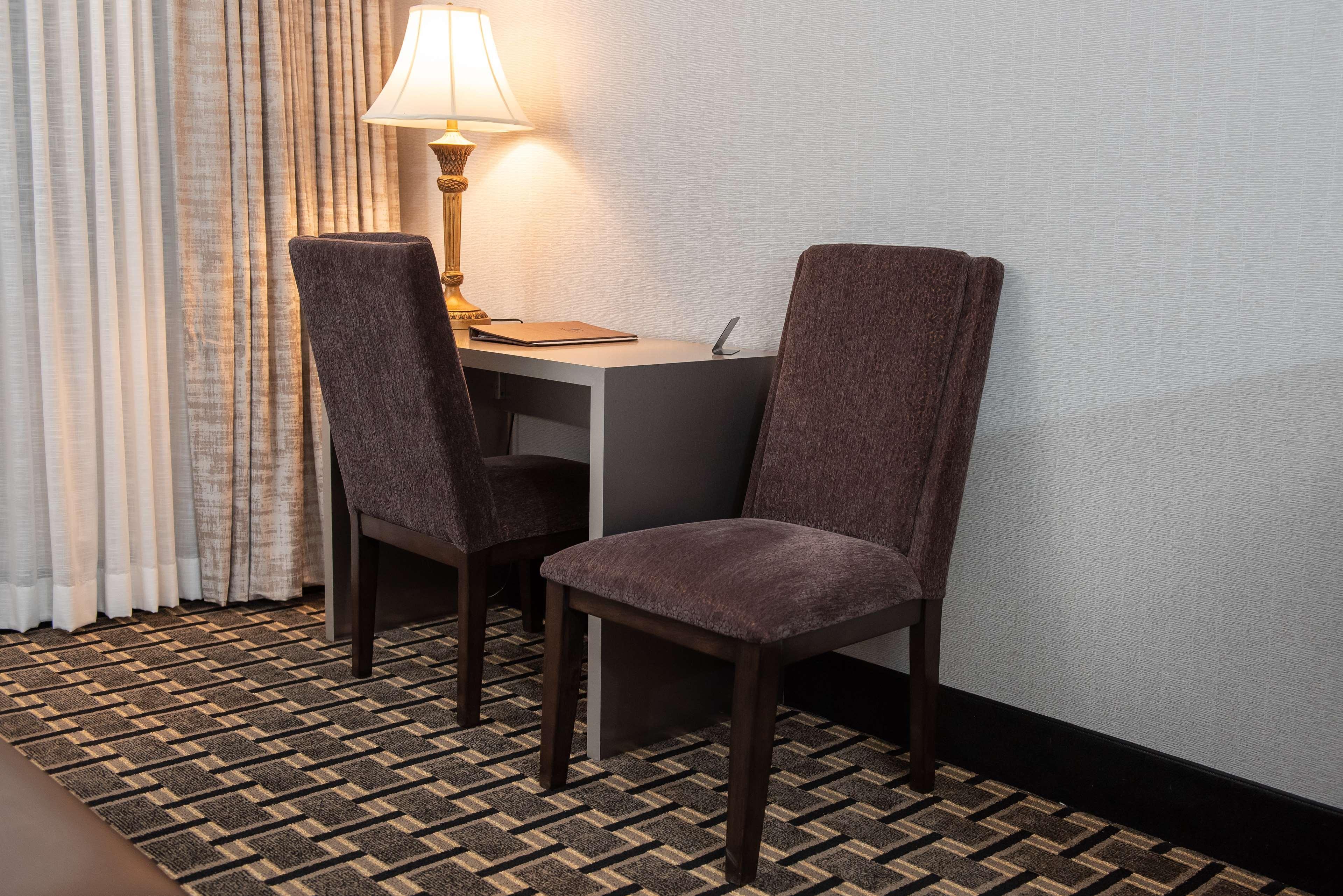 At The Colonnade - A Doubletree By Hilton Hotel Baltimore