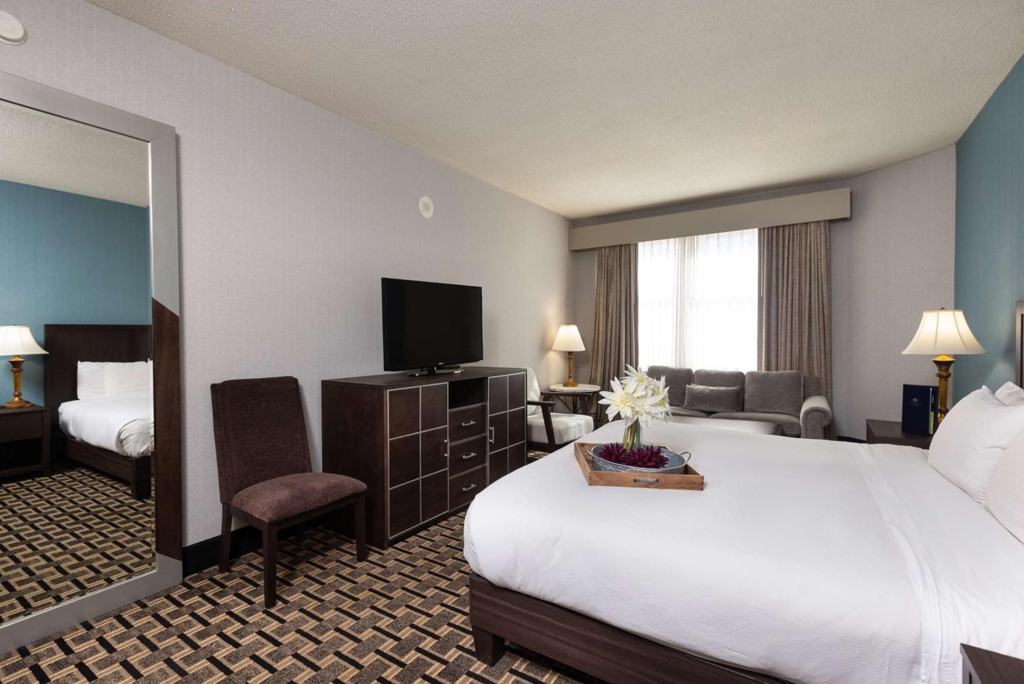 At The Colonnade - A Doubletree By Hilton Baltimore