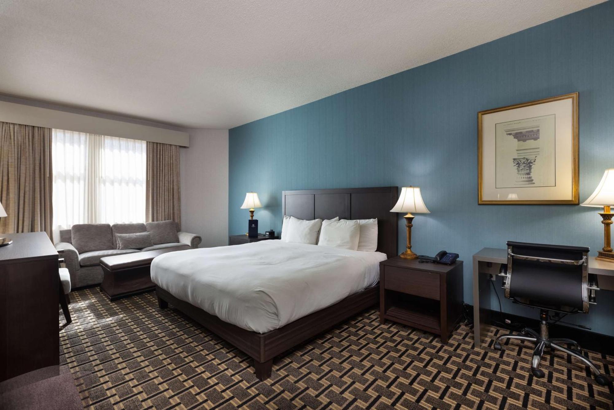 Hotel At The Colonnade - A Doubletree By Hilton Baltimore